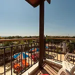 Villa Katina By *