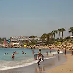 Villa Katina By *